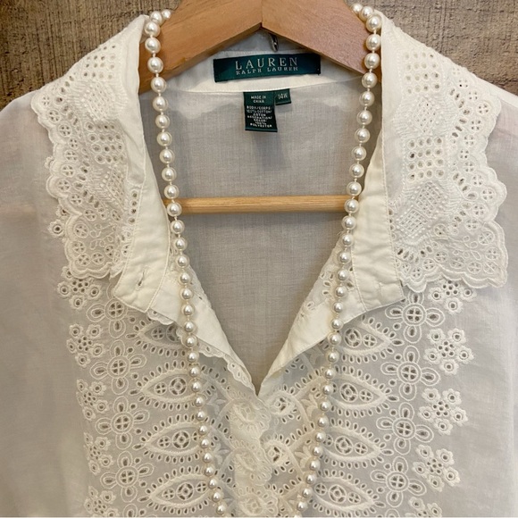 L Ralph Lauren Romantic Button Down Blouse Eyelet Lace Details Cream - Picture 2 of 11